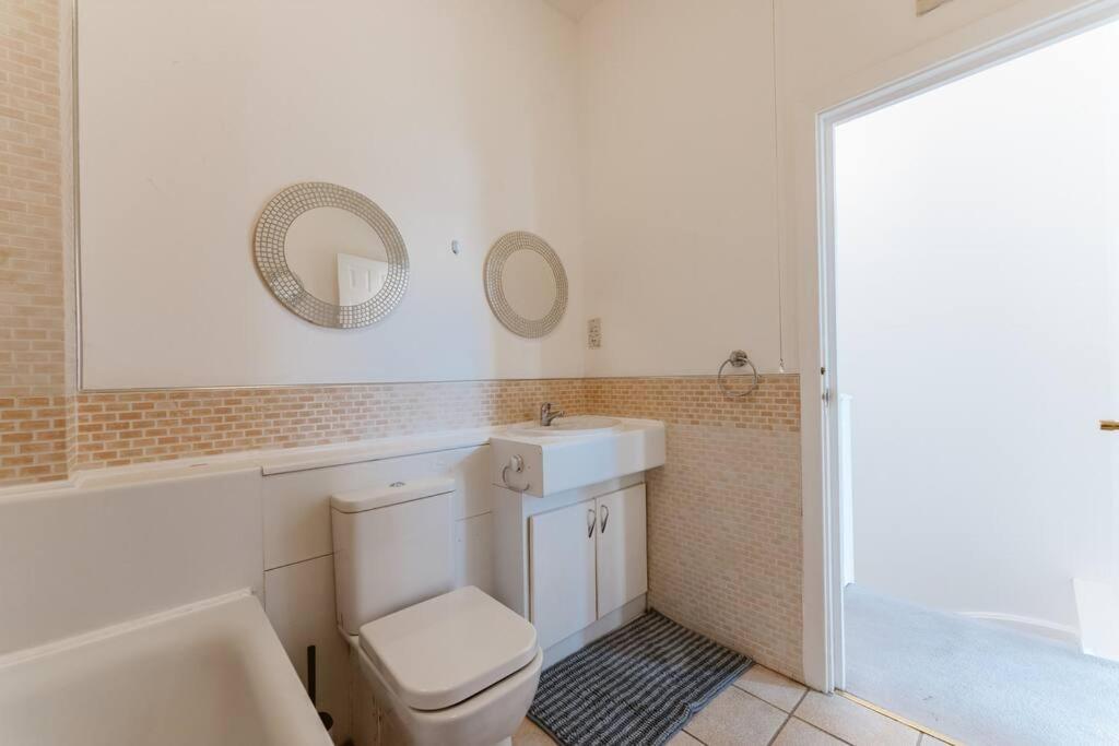Up To 4 People, Room In A Share House Next To London Bridge Ngoại thất bức ảnh